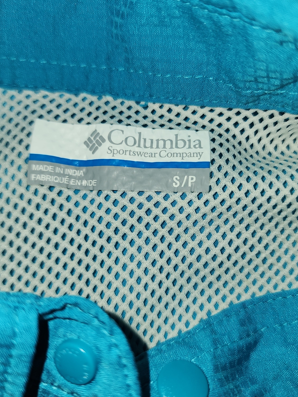 Columbia Sleeveless Button-Down Shirt in Bright Turquoise - Picture 7 of 11